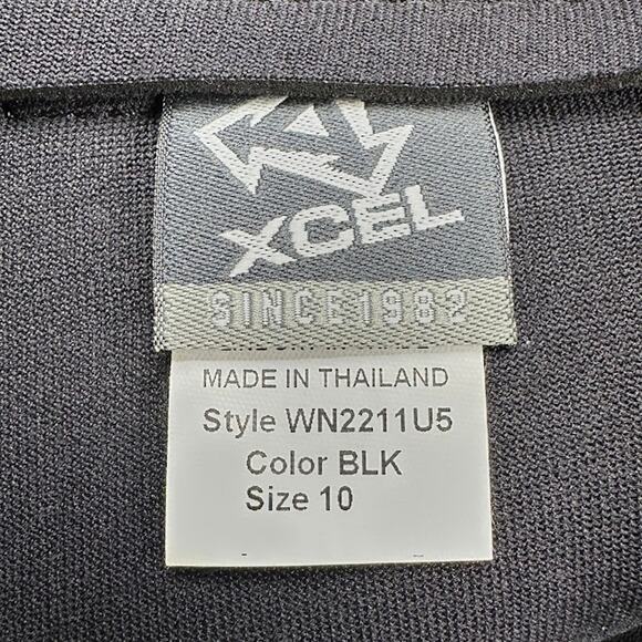 Xcel Wetsuit Womens 10 Black Axis Long Sleeve Back Zip Boy Short Spring 2MM Surf - Picture 8 of 15